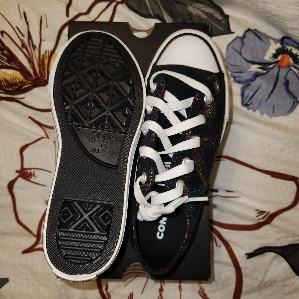 Converse Kids Shoes NWT